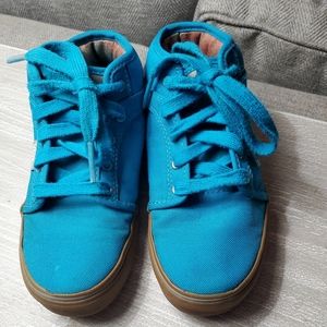 Vans youth sz 4.5 pro skater shoes. These van's are a beautiful dark teal. Used